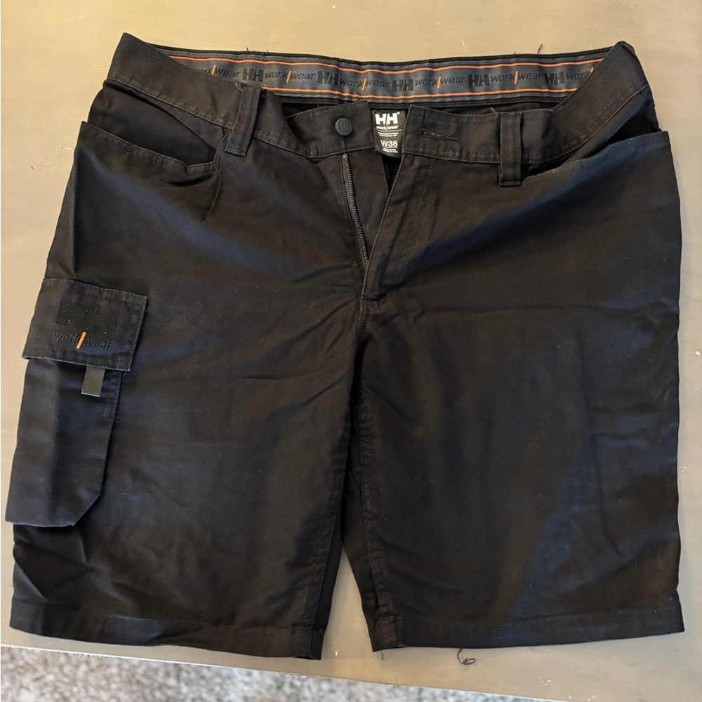 Helly Hansen Men's Cargo Shorts in Black